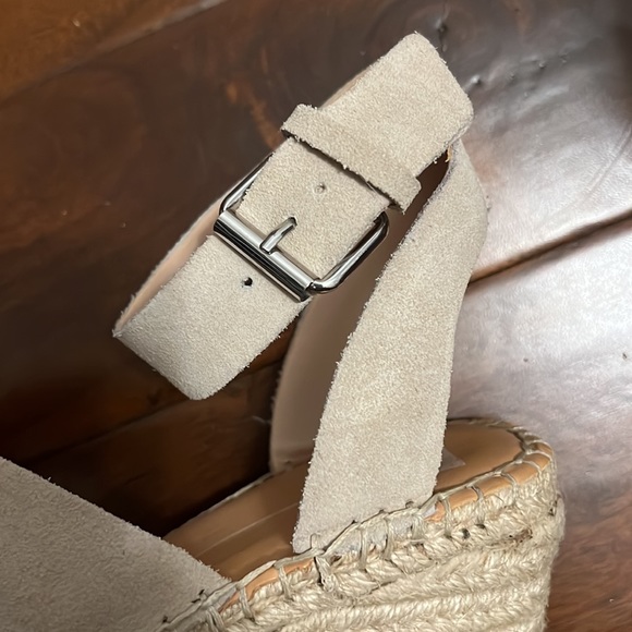 Dolce Vita Espadrille Wedges - Picture 6 of 8